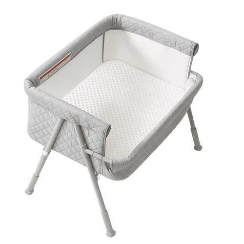 2-in-1 Baby Bassinet with  Auto-Lock Wheels, and Breathable Mesh